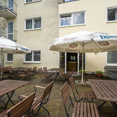 Airport Business Hotel Koeln Esterno foto